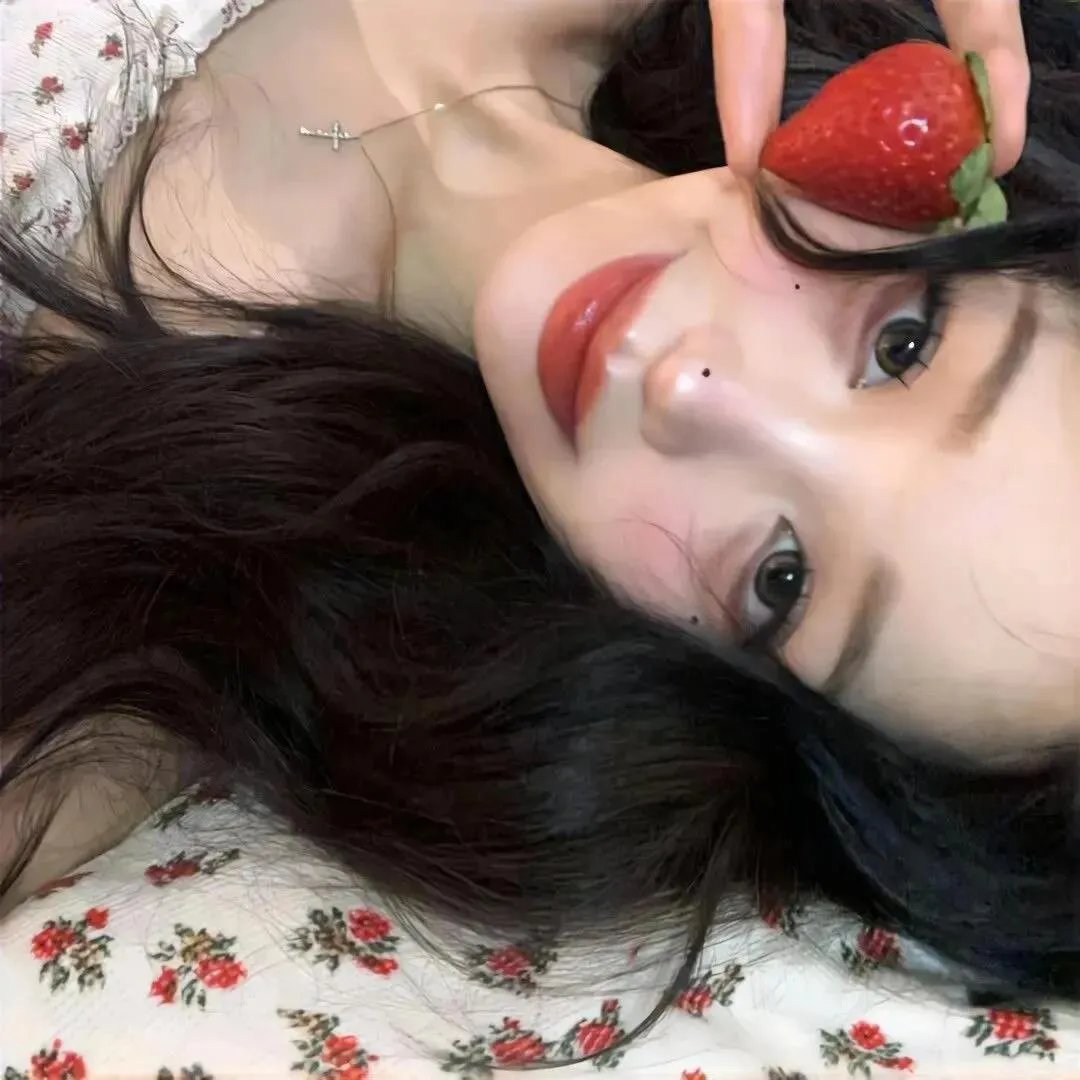 被裁员后，我转身嫁给总裁